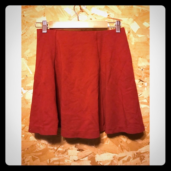 Forever 21 Dresses & Skirts - Burnt orange skater skirt M